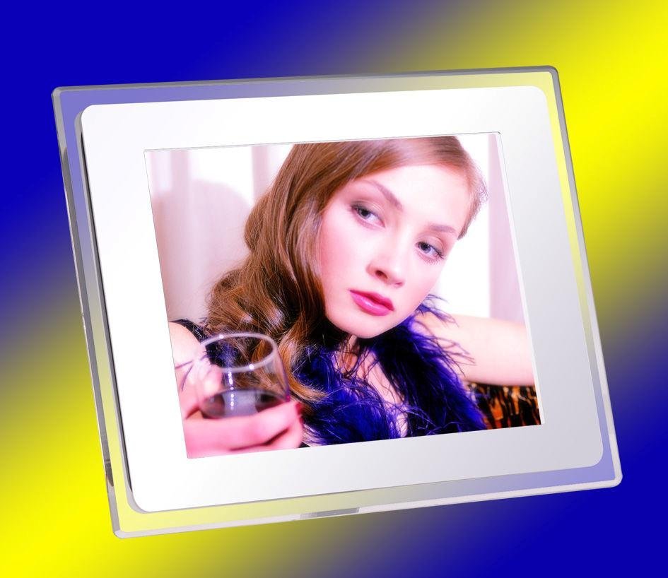 12-1-inch-Digital-Photo-Frame.jpg
