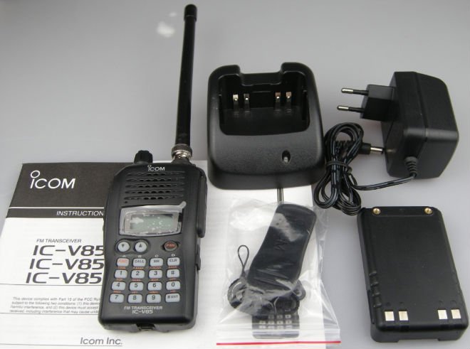 IC-V85 whole set