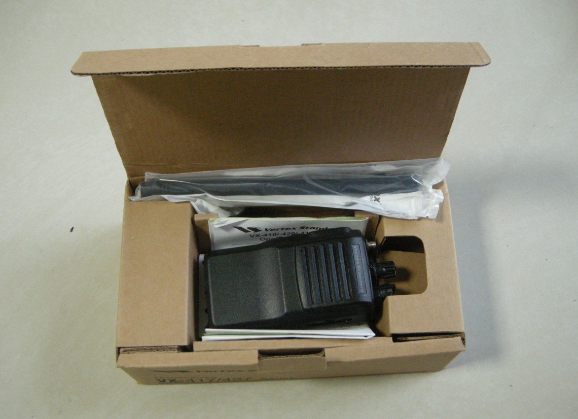 VX-417 two way radio packaging