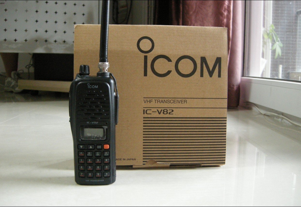 ICOM-V82 wireless radio box