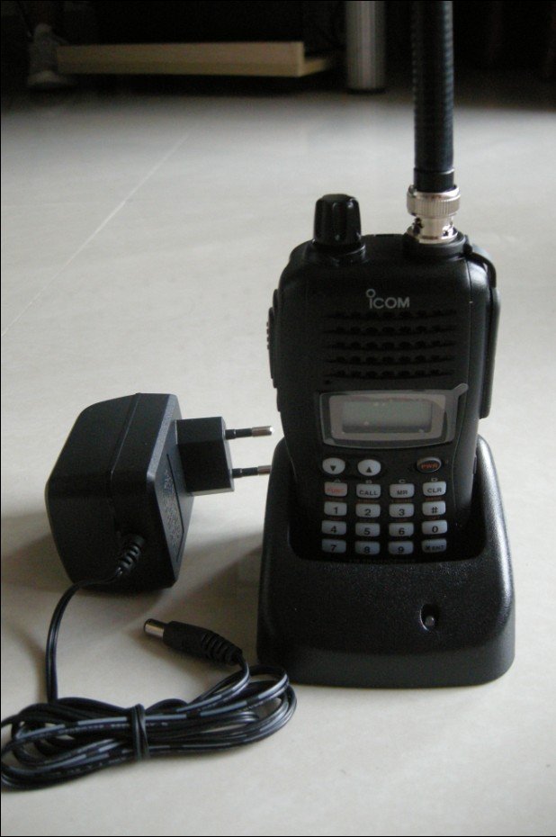 IC-V85 interphone with charge
