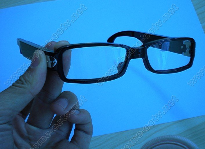 spy_camera_2.jpg