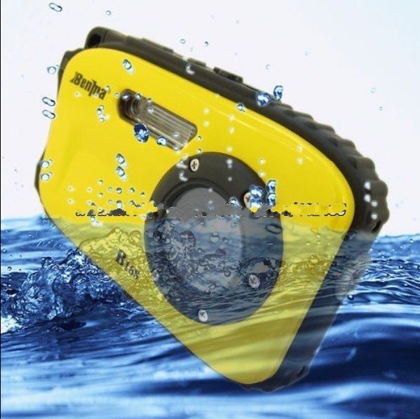 Specially Designed 2.7 Inch LCD Screen Waterproof 9.0 MP Digital Camera