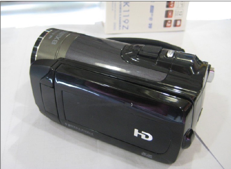 New Arriva 2.7" LCD 12 Megapixel 8x Zoom High Definition Video Camera