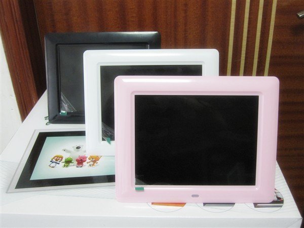 8 inch TFT HDScreen Multi-Function Digital Photo Frame