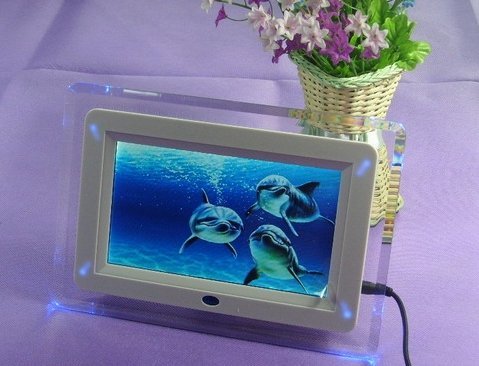LCD Desktop Digital Photo Frame 7" Wide Screen TFT and Video Player with Remote