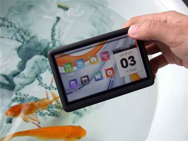 4.3 " Touch Screen TFT Multi-function Video 8GB Black MP4 Player
