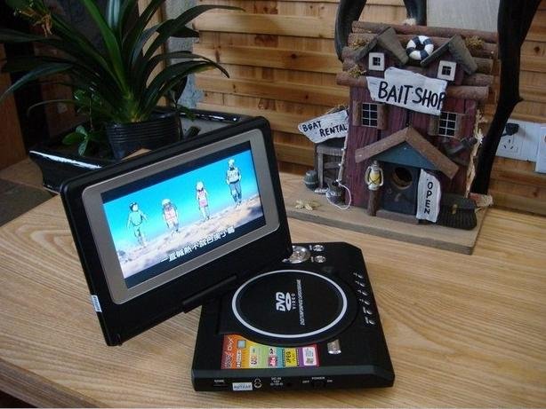 Excellent 7.5 Inch Rotary Portable DVD Player With USB Port