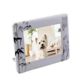 Blue-and-White Procelain 8" Digital Photo Frame with Remote Controller