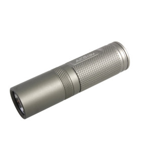 Cree Q2-WC 6-Mode Memory 145-Lumen LED Flashlight with Clip  Cree Q2-WC 6-Mode Memory 145-Lumen LED Flashlight with Clip